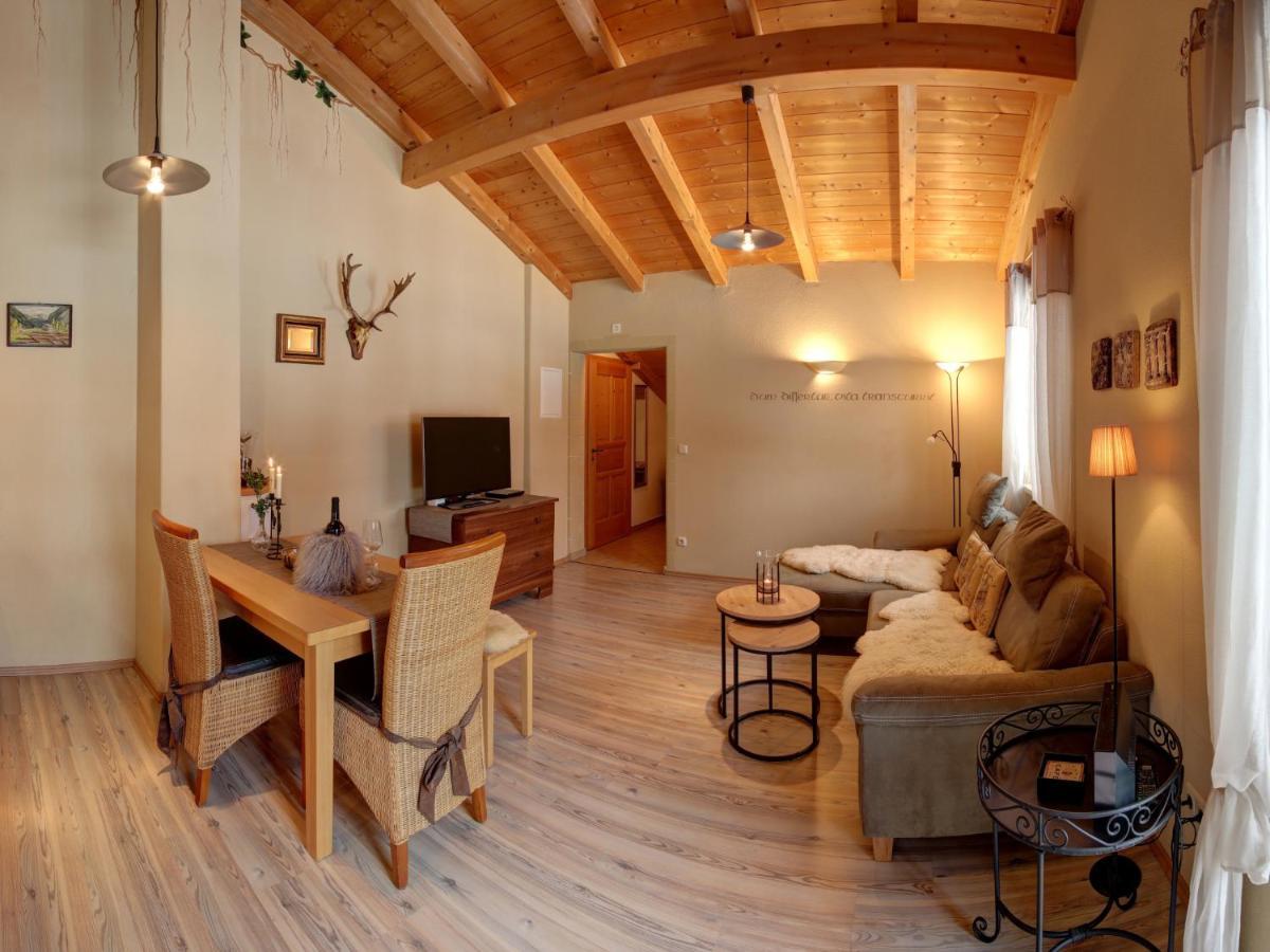 Апартаменты Feriendomizil Stoeberl - Chiemgau Karte Инцелль Экстерьер фото